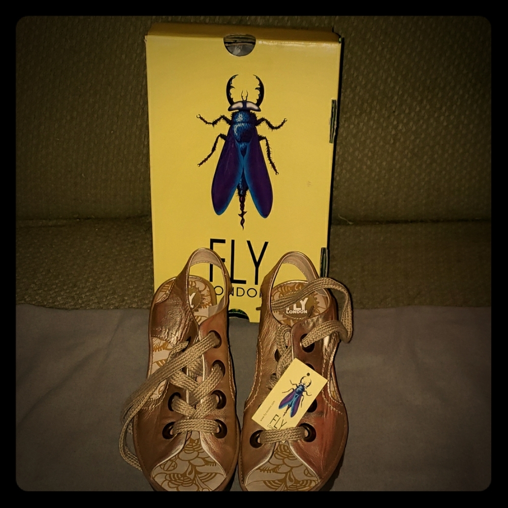 FLY LONDON Wedge Sandals